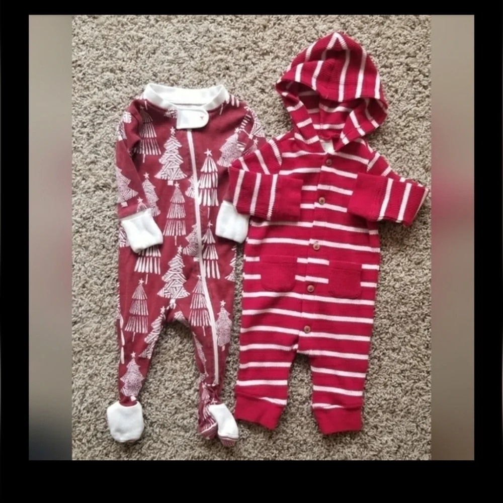 Holiday Multibrand Long Sleeve 0-3M Christmas Onesie Bundle.